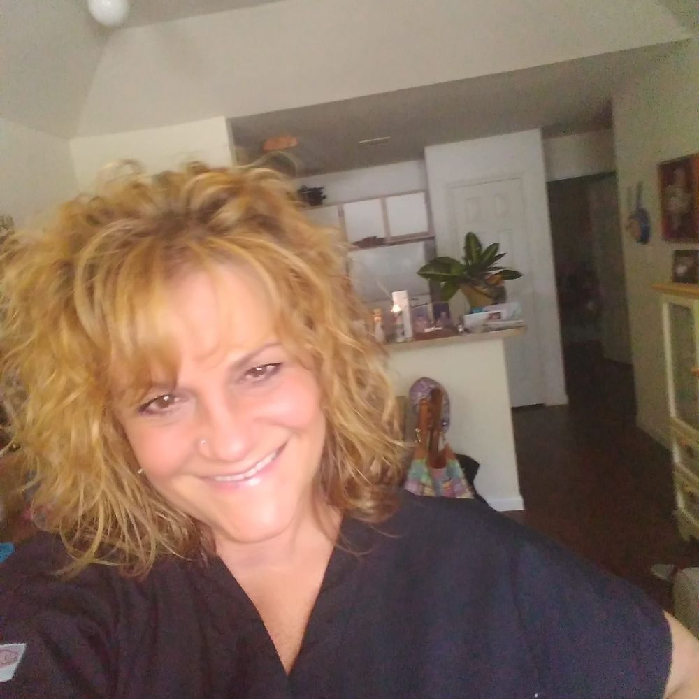 Meet your Posher, Melanie